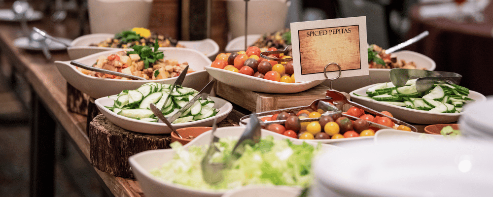 How to Plan a Perfect Food & Beverage Menu for Your Event